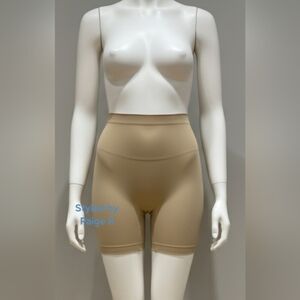 💕SKIMS Seamless Sculpt Mid Rise Waist Thigh BBL Shaping Shorts Nude CLAY 4X 5X